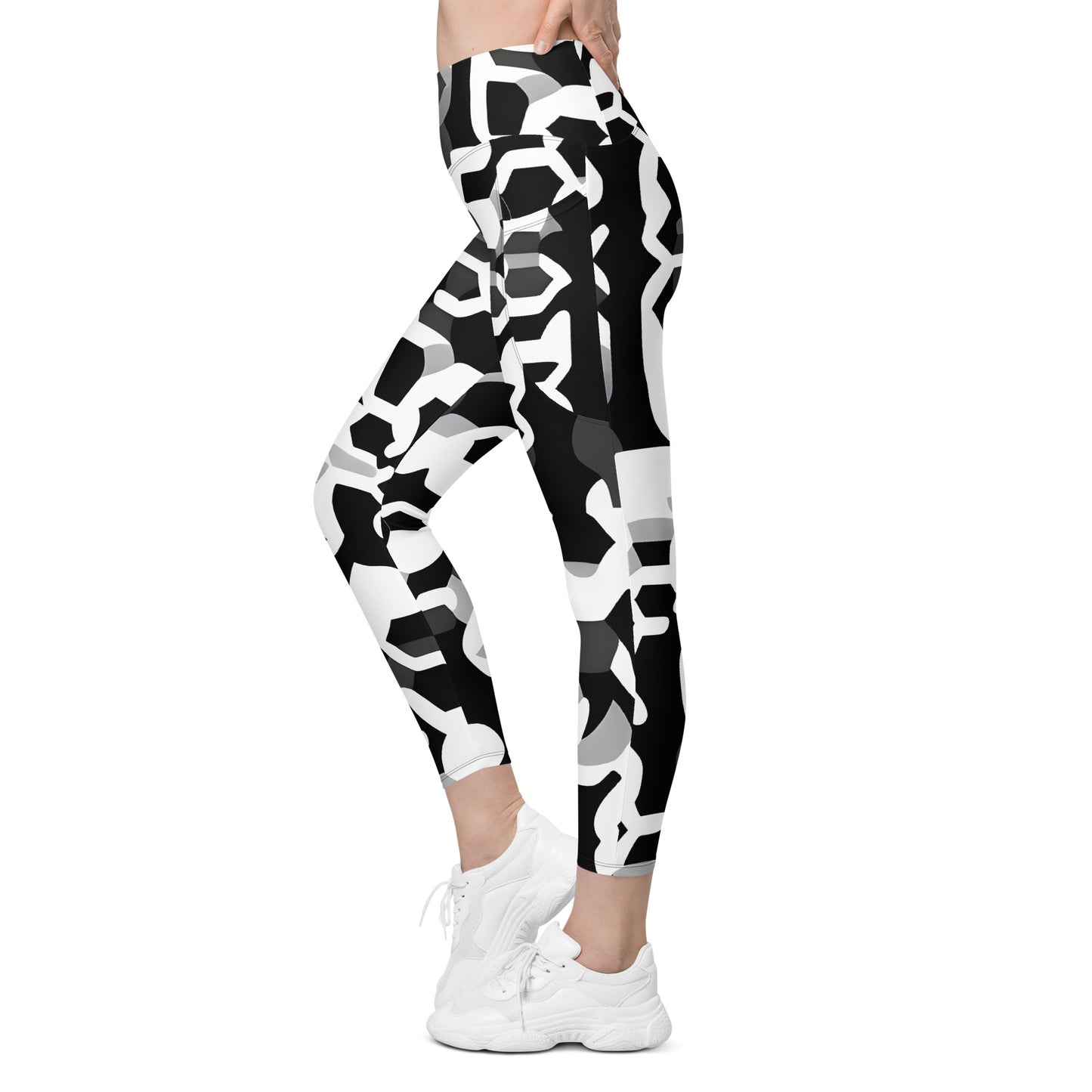 Leggings with pockets